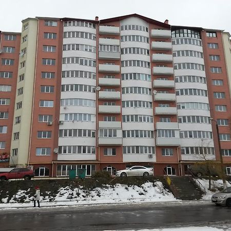 Apartment On Demyanchuka 1A Rivne Exteriör bild